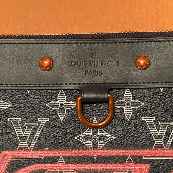 ❌SOLD❌ New LOUIS VUITTON Limited Edition Upside Down Apollo Pochette GM - Picture 4 of 13